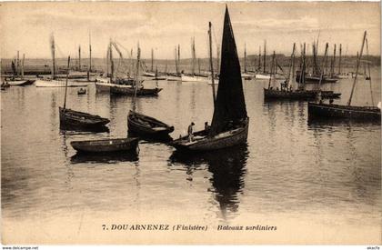 CPA DOUARNENEZ (Finistere) - Bateaux sardiniers (252763)