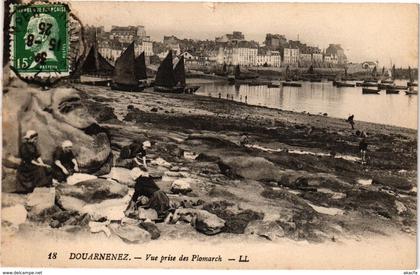 CPA DOUARNENEZ-Vue prise des Plomarch (188715)