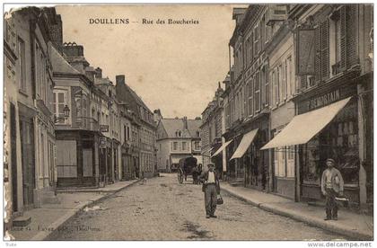 DOULLENS RUE DES BOUCHERIES COMMERCES