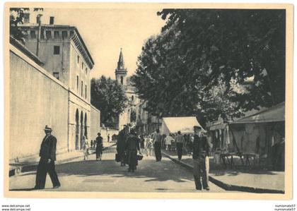 CPSM DRAGUIGNAN - Rue de la République et Maison d'Arrêt - Ed. De Leyronnas , Draguignan n°85