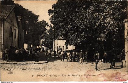 CPA Dugny Rue du Moulin, L'Abreuvoir FRANCE (1377855)