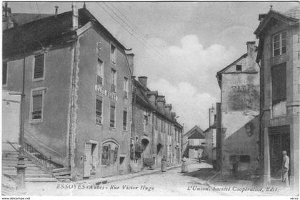 Carte Postale Ancienne de ESSOYES-rue Victor Hugo