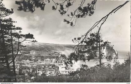 CPSM Etretat Vue des Coteaux