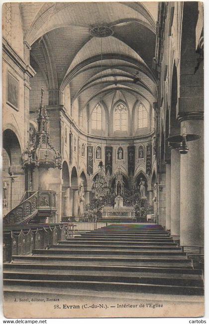 22 EVRAN Intérieur de l'Eglise