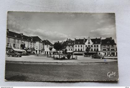 Cpsm, Falaise, place Belle Croix, Calvados 14