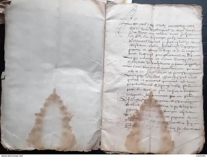 74 FAVERGES  RARE DOCUMENT MANUSCRIT 16° SIECLE VENTE DE FIEFS PAR BEROLD A MILLIER BARON DE FAVERGES 1594  MOUILLURE