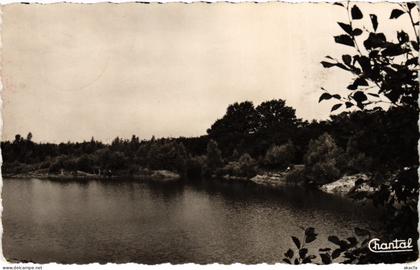 CPA FLEURY-MEROGIS Vue sur le Lac (1355160)