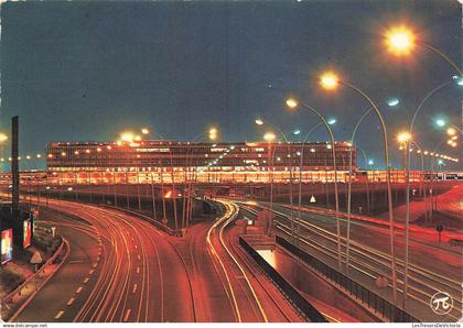 FRANCE - Paris - Aéroport de Paris - Orly - L'Aérogare Sud vue de nuit - Routes - Edit PI - 259 - Carte Postale