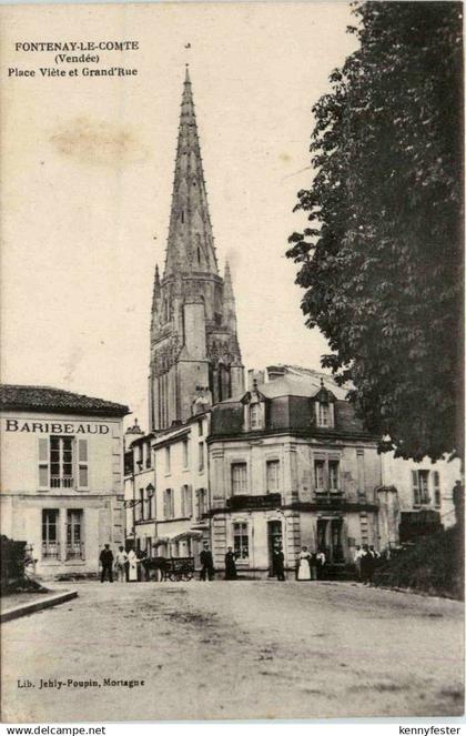 Fontenay le Comte - Place Viete