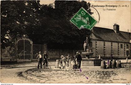 CPA FONTENAY-TRESIGNY - La Fontaine (292738)