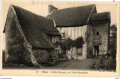 CPA GIEN - Vieille Maison (271142)