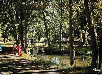 91 - Gif sur Yvette - Le parc - CPM - Voir Scans Recto-Verso