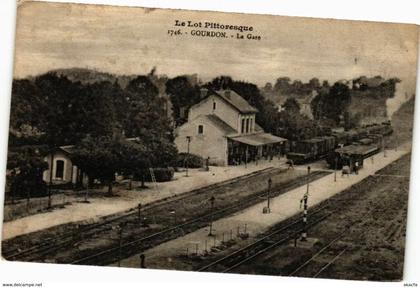 CPA GOURDON - La Gare (211333)