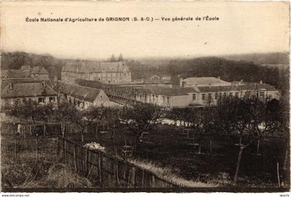 CPA THIVERVAL-GRIGNON Ecole Nationale d'Agriculture (1386408)