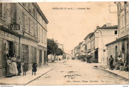 82. grisolles. grande rue