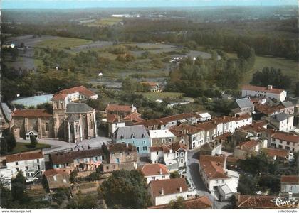 CPSM FRANCE 85 "L'Hermenault, vue générale aérienne"