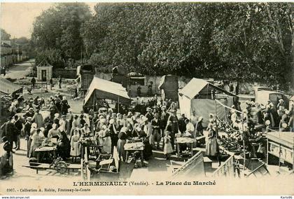 l'hermenault * la place du marché * marchands foire