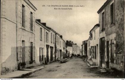 44 - LA CHAPELLE-BASSE-MER -