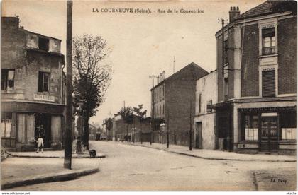 CPA La COURNEUVE - Rue de la Convention (124357)