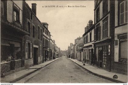 CPA LA LOUPE - Rue du Gros-Chene (128810)