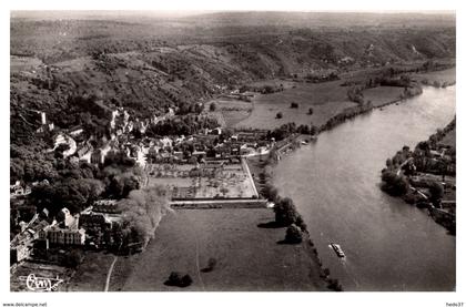 La Roche Guyon - Vue aérienne