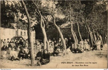 CPA PEN-BRON - Recreation sous les sapins du vieux PEN-BRON (653986)