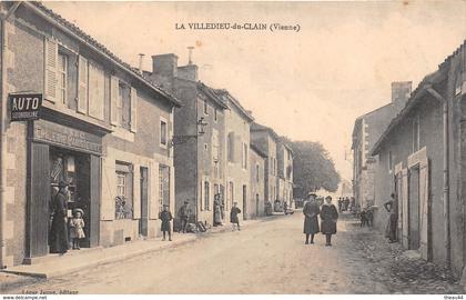 ¤¤  -  LA VILLEDIEU-du-CLAIN   -  Tabac , Epicerie Parisienne   -  ¤¤