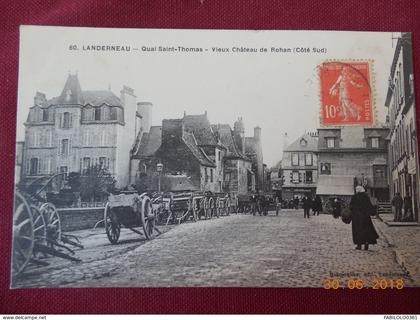 CPA - Landerneau - Quai Saint-Thomas - Vieux Château de Rohan (côté sud)