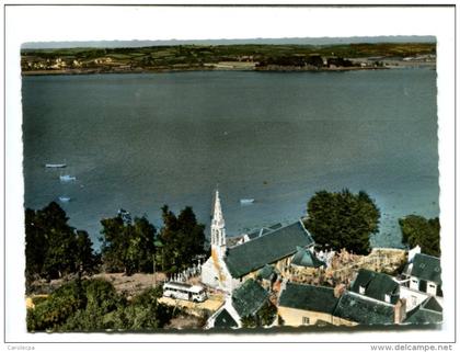 CP - LANDEVENNEC (29) L EGLISE