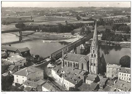 CPSM Langon - vue aérienne le pont l'Eglise