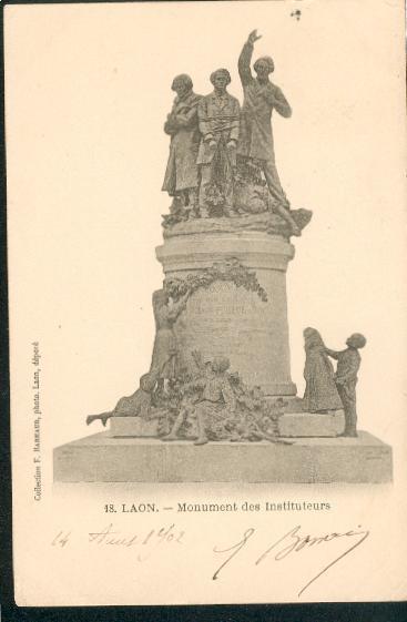 Laon. Monument des Instituteurs