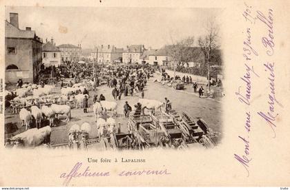 UNE FOIRE A LAPALISSE ( CARTE PRECURSEUR )