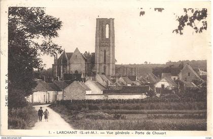 CPA Larchant Vue générale Porte de Chouart