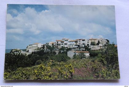 Cpm, le Castellet, vue générale du village, Var 83