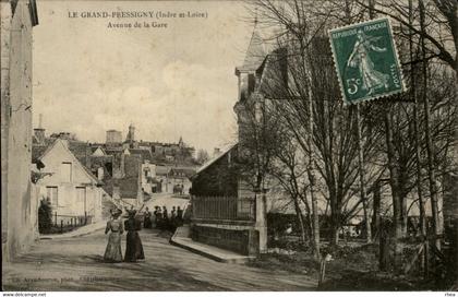 37 - LE GRAND-PRESSIGNY - avenue de la gare -