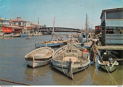 30 - Le Grau du Roi - Le canal, les deux rives et le Pont sur le Vidourle - Bateaux - CPM - Voir Scans Recto-Verso