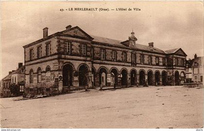 CPA Le MERLERAULT - L'Hotel deVille (356607)