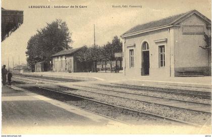 Carte postale ancienne de GARE : LEROUVILLE