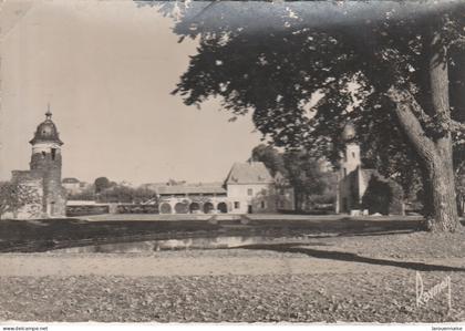 78 - LES CLAYES SOUS BOIS - Le Château