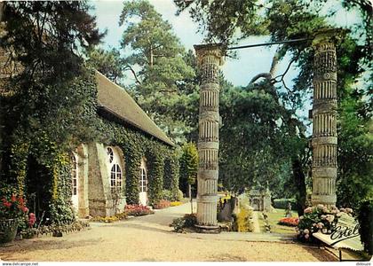 78 - Les Essarts le Roi - Le manoir des Gandines - colonnes en provenance des Tuileries - CPM - Carte Neuve - Voir Scans