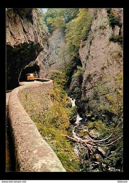 26 - Drome - Vercors - Les Grands Goulets - Automobiles - Camions - Flamme Postale de La Chapelle en Vercors - CPM - Voi