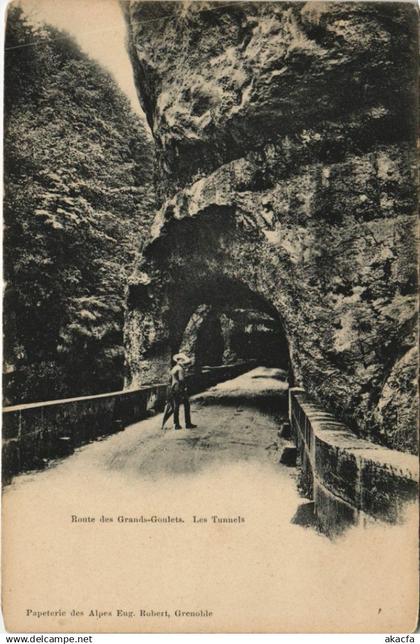 CPA Route des Grands-Goulets Les Tunnels FRANCE (1101570)