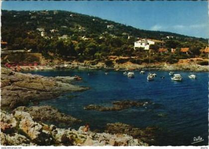 CPM LES ISSAMBRES La Calanque des Issambres - Une des Plages (1114298)