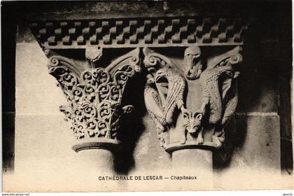 CPA Cathedrale de LESCAR - Chapiteaux (163411)