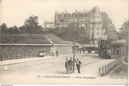 CPA Levallois Perret Porte Courcelles Tramway