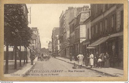 CPA Levallois Perret Rue Poccard