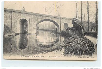 ENVIRONS DE CHARTRES - Le pont de Lèves.