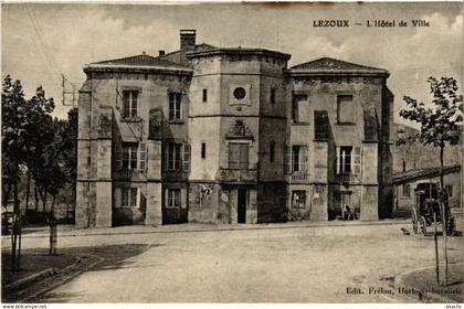 CPA LEZOUX L'Hotel de Ville (409842)