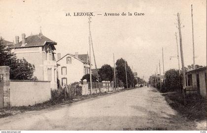 LEZOUX AVENUE DE LA GARE