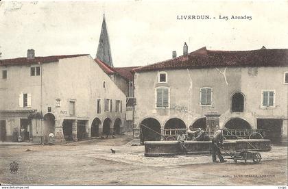 CPA Liverdun Les Arcades